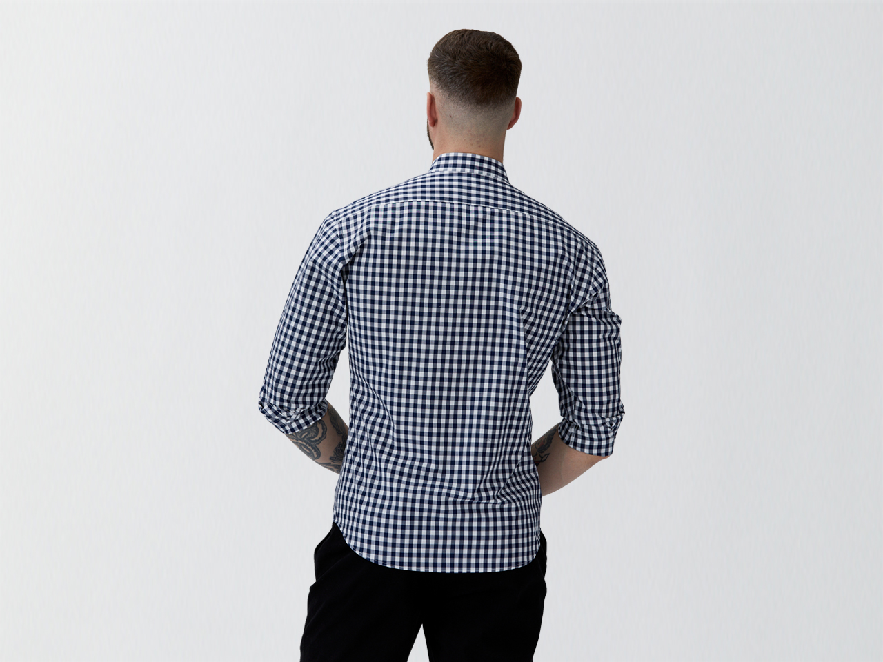 The Large Navy Gingham - Image 3