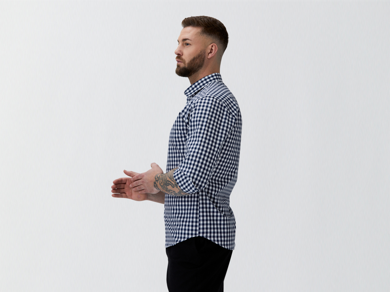 The Large Navy Gingham - Image 5