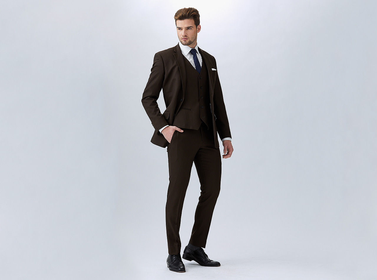 The Crisp Brown Three Piece Suit - Image 3